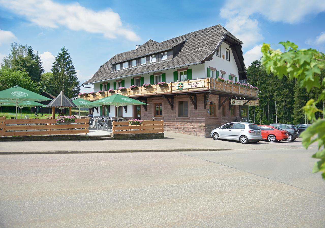 Landgasthof Sonne Альпирсбах Экстерьер фото